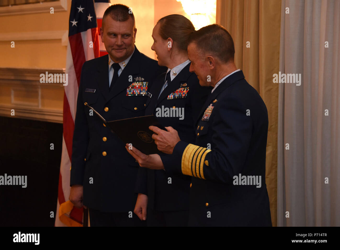 Coast guard commendation medal -Fotos und -Bildmaterial in hoher ...