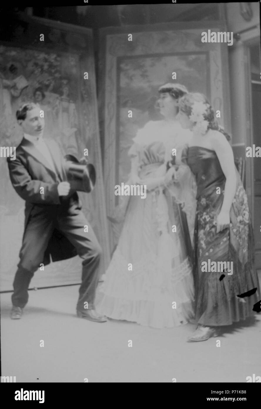 Englisch: Còpia digitale del negatiu Original de vidre Llegat Dolors Moros, 2010 Museu d'Art Jaume Morera, Lleida. 3105. 30. November 1899 9 Baldomer Gili Roig. Quadre - 8676880509 Stockfoto