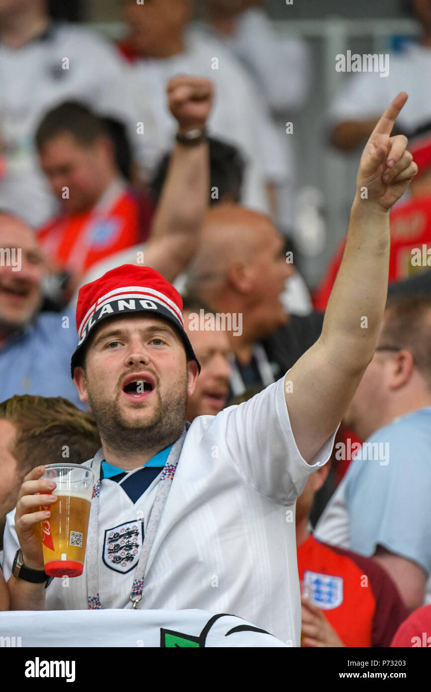 Moskau, Russland. Juli 03, 2018: Englische Fan. bei Spartak Stadium während der Runde 16 Match zwischen England und Kolumbien während der WM 2018. Ulrik Pedersen/CSM Credit: Cal Sport Media/Alamy leben Nachrichten Stockfoto