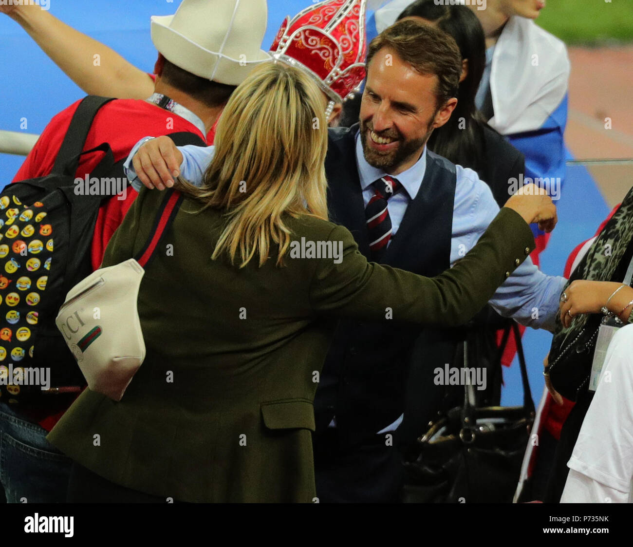 Alison Southgate Ehefrau Von England Manager Gareth Southgate In Der Konigsloge Am Tag Sechs Der Wimbledon Championships In Der All England Lawn Tennis Und Croquet Club Wimbledon Stockfotografie Alamy