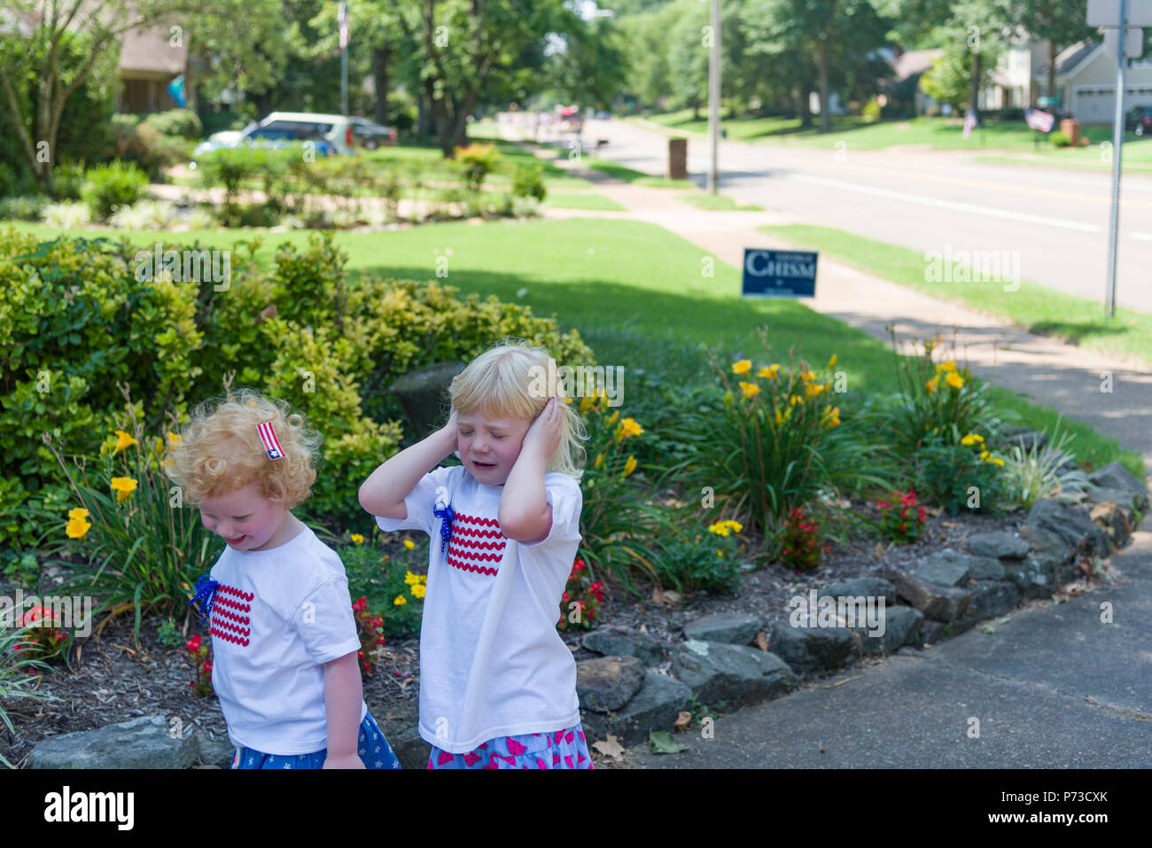 Germmantown, USA. Juli 4,2018. Germmantown, TN USA. Nachbarschaft Parade. 2018. Genießen Sie die am 4. Juli. Tag der Unabhängigkeit USA. Familien und Freunde genießen Sie die Feier mit den Farben, Cabrios und kühle Brise. Temp in den 90er Jahren (35 c) Credit: Gary Culley/Alamy leben Nachrichten Stockfoto