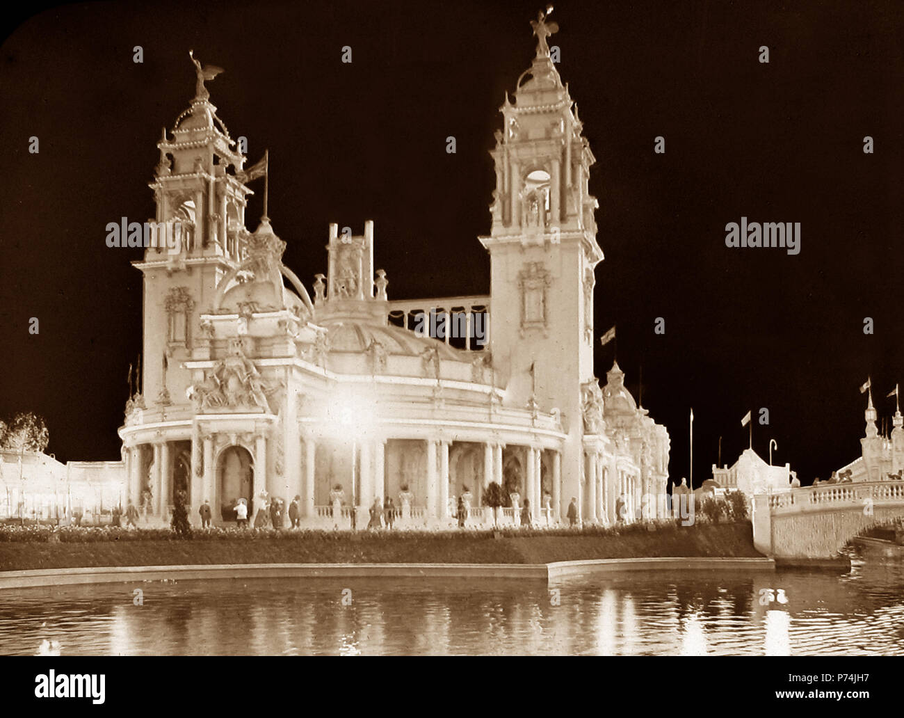 Der Pavillon der angewandten Künste, der französisch-britischen Ausstellung in der Weißen Stadt, London, 1908 Stockfoto
