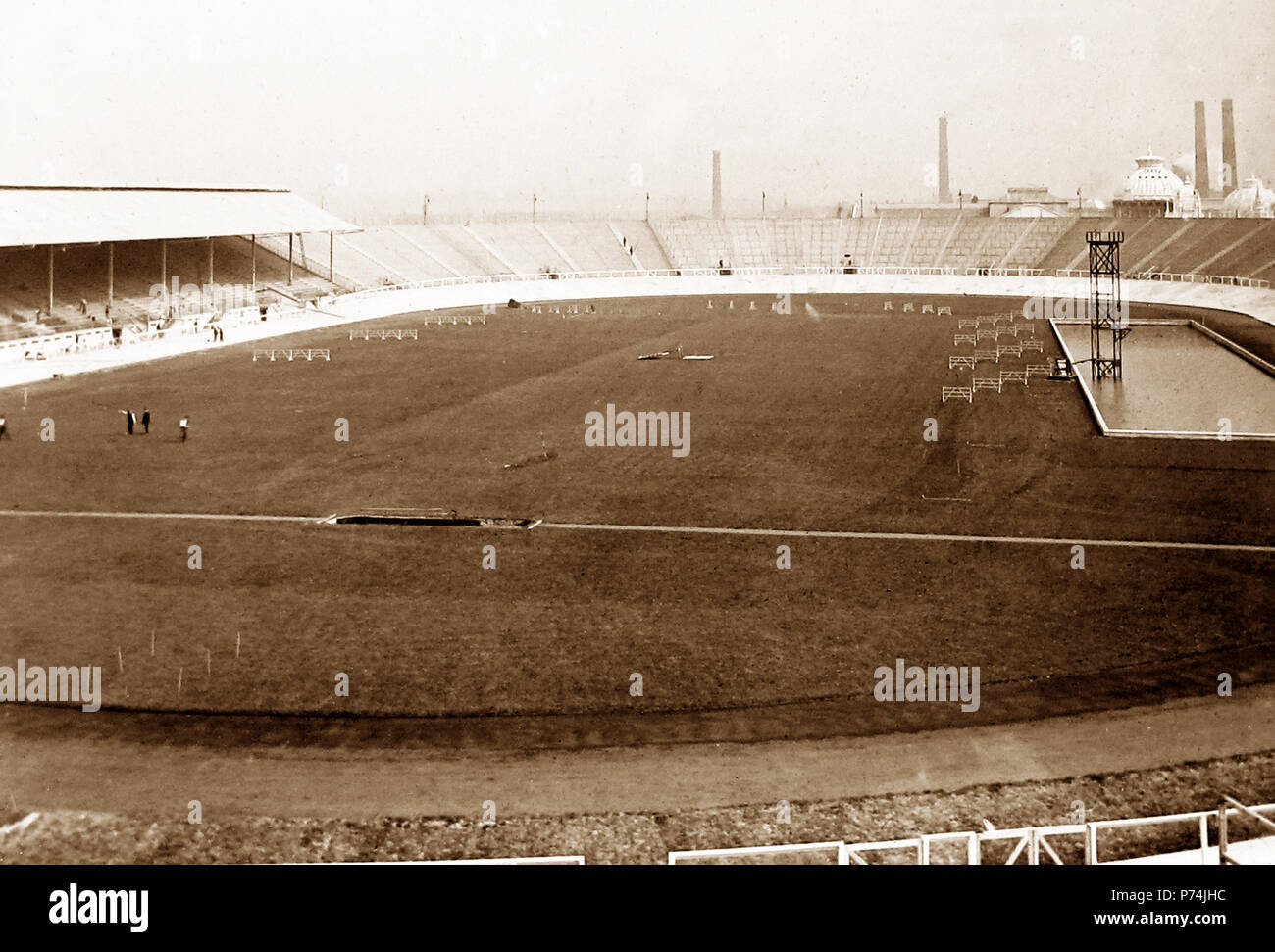 Die großen Stadion, der französisch-britischen Ausstellung in der Weißen Stadt, London, 1908 Stockfoto