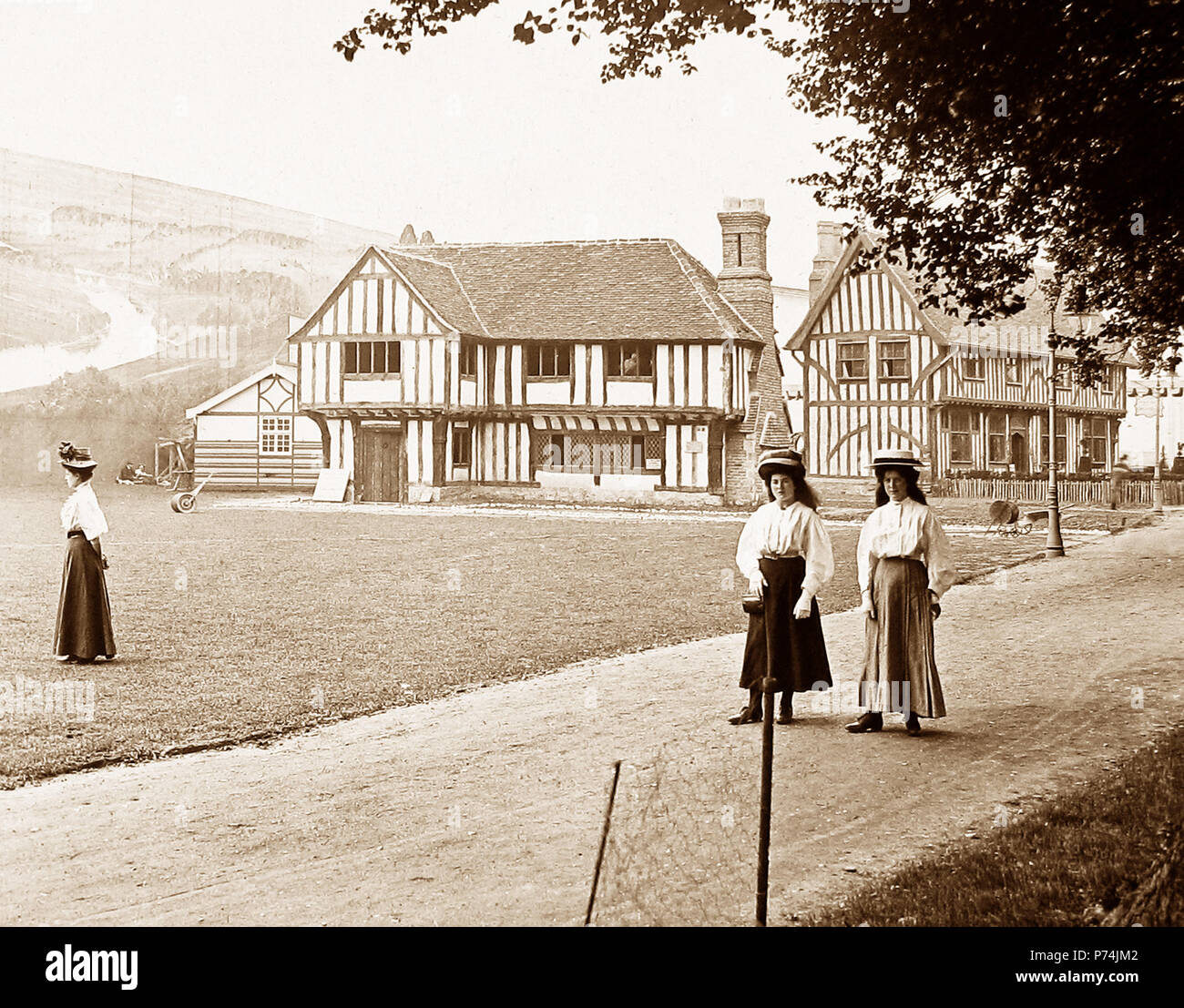 Die Tudor House, der französisch-britischen Ausstellung in der Weißen Stadt, London, 1908 Stockfoto
