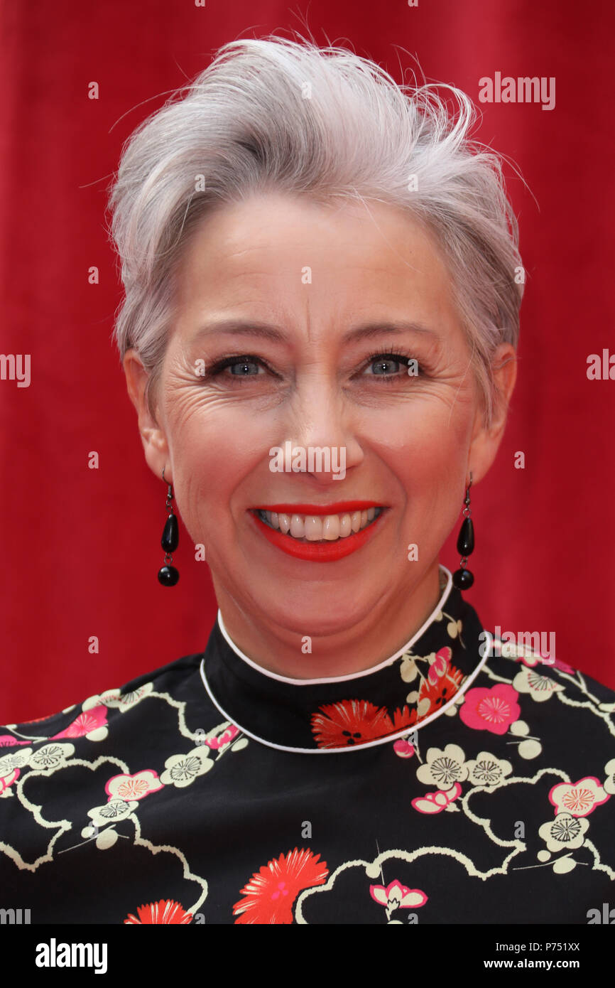 Die British Soap Awards 2018 an der Hackney Empire - Ankunft mit: Sarah Moyle Wo: London, Vereinigtes Königreich: 02. Juni 2018 Credit: Lia Toby/WENN.com gehalten Stockfoto