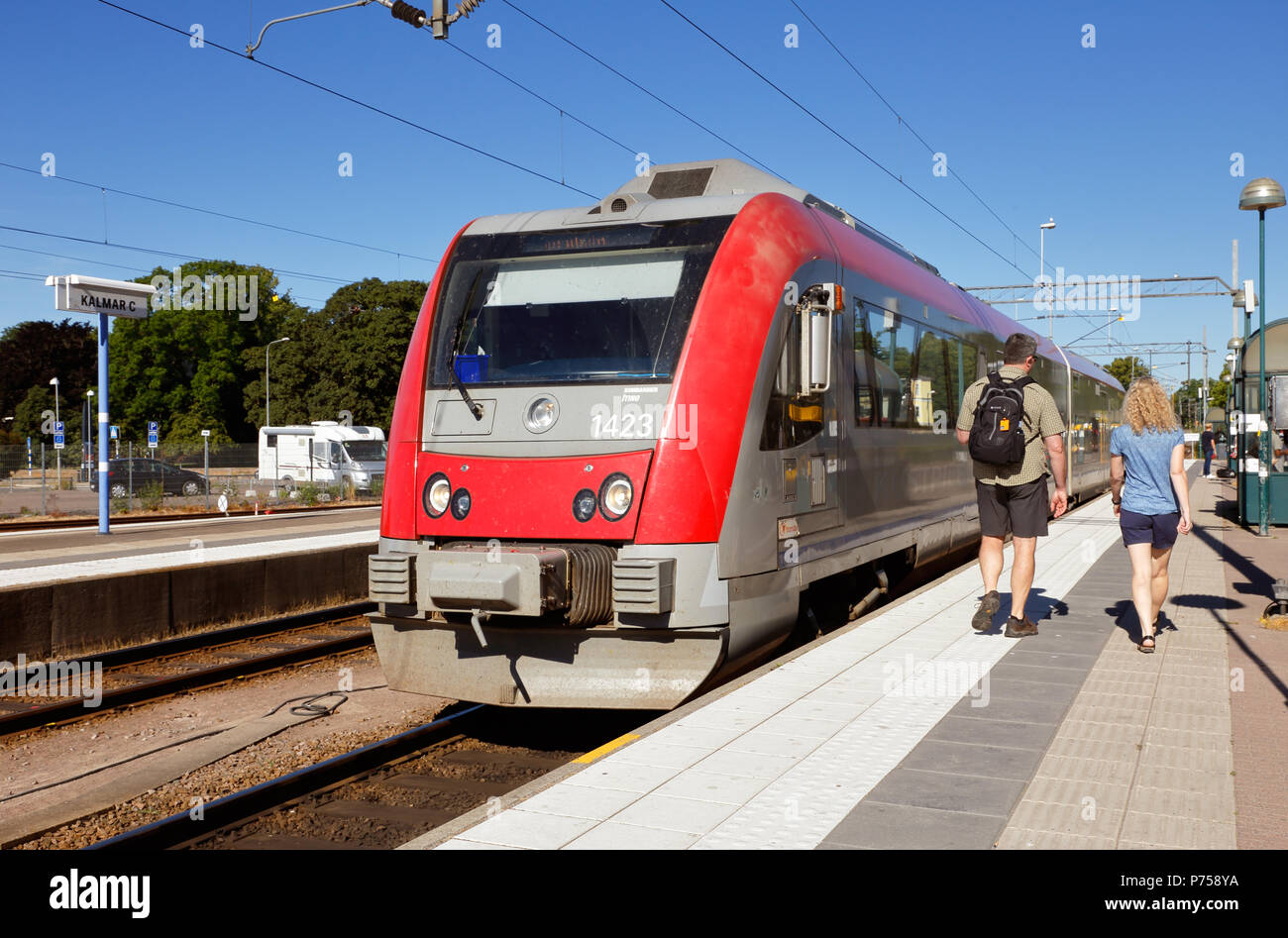 Kalmar, Schweden - 28. Juni 2018: Die schwedische Klasse Y31 diesel multiple unit Itino in Kalmar Central Station, die von Bombardier Transportatio in Se hergestellt Stockfoto