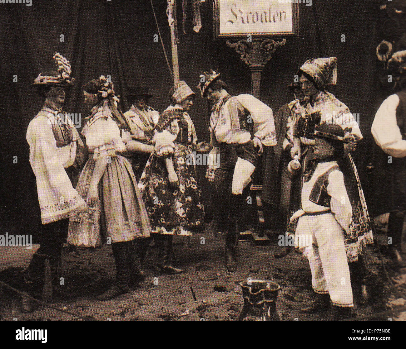 Englisch: Traditionelle Kleidung aus Mähren, Expo 1873 English: Volkstrachten aus maehren Expo 1873. 1873 63 Volkstrachten aus maehren Expo 1873 Stockfoto