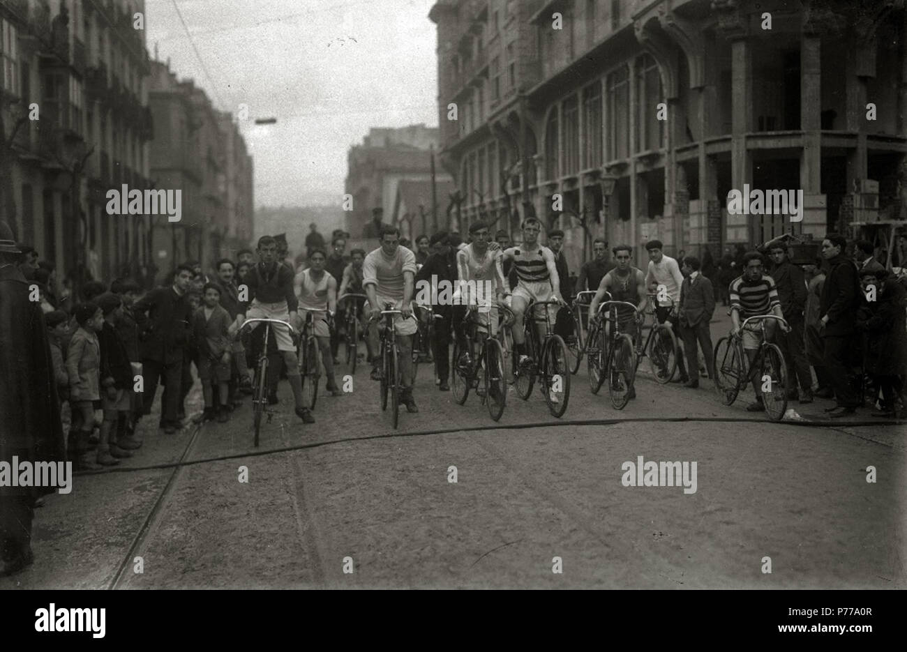 14 Carrera ciclista por las Calles de San Sebastián (3 de 3) - Fondo Car-Kutxa Fototeka Stockfoto