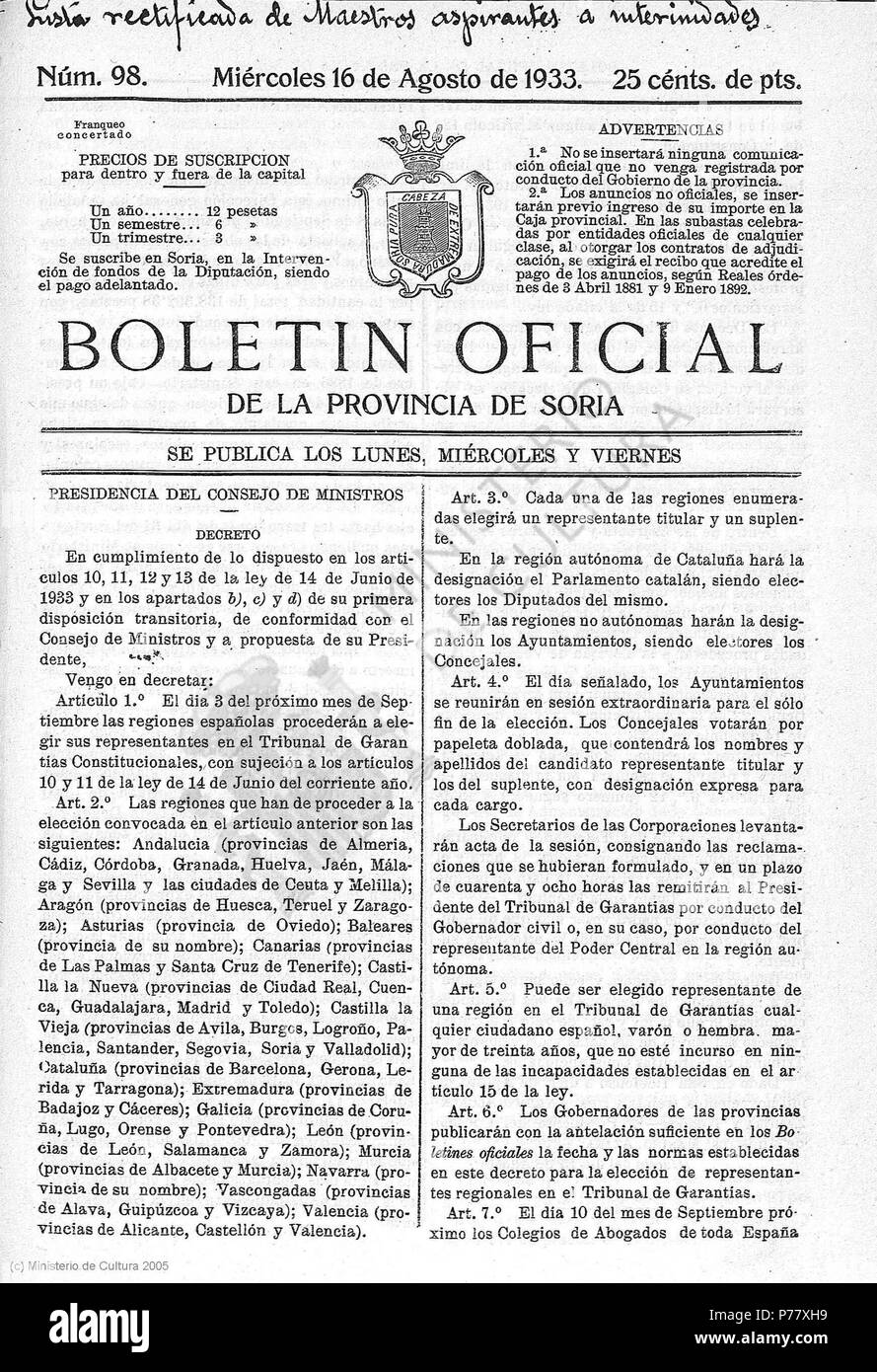 Español: Inicio del Boletín Oficial de la Provincia de Soria de 16 de Agosto de 1933 en que se describen las Regiones que Han de proceder a la elección de un vocal en el Tribunal de Garantías Constitucionales de la Segunda República Española. 1933 59 Tribunal garantias constitucionales Provincias Stockfoto