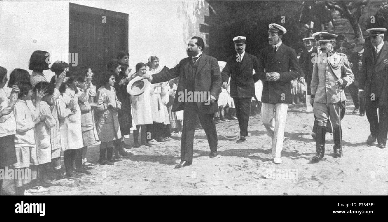 6 Alfonso XIII visitando sanatorio Stockfoto