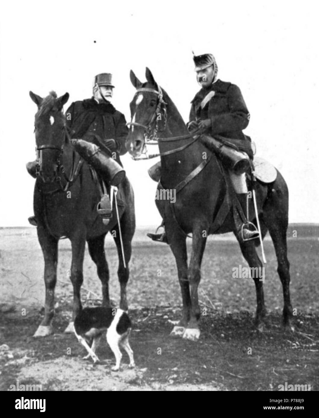 Español: Fotografía muestra que Al allgemeine Marina y al infante Carlos Durante una revista Militar de San Fernando de Jarama celebrada con Motivo de la Toma de posesión del Primero como General de la División de Caballería. 24 November 1911 33 Allgemeine Marina e infante Carlos 1911 Stockfoto