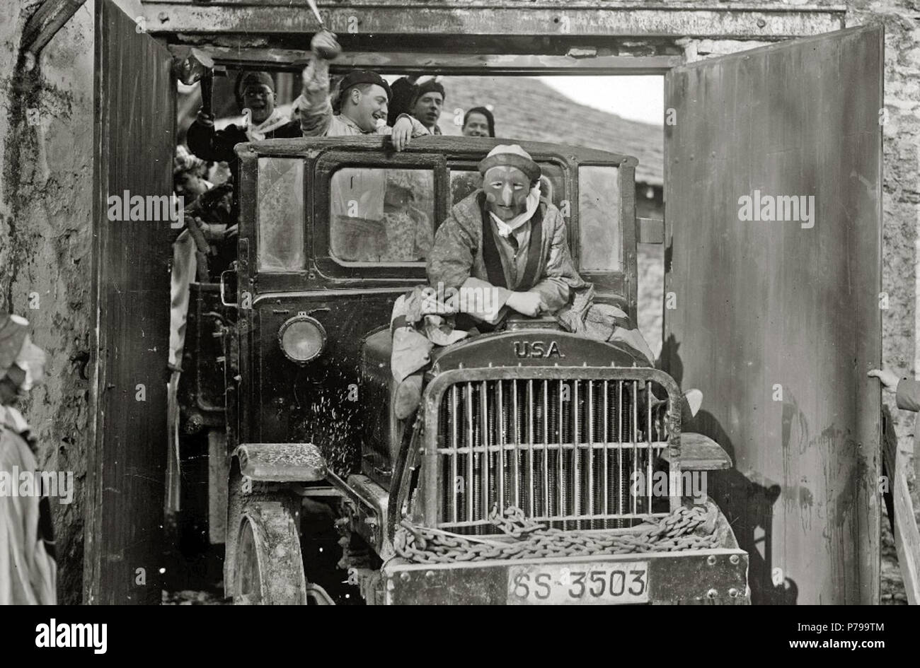 Español: Título original: Fiestas de Carnaval de Tolosa (19/22) Lokalisation: Tolosa (Guipúzcoa). 1931 32 Fiestas de Carnaval de Tolosa (19 de 22) - Fondo Car-Kutxa Fototeka Stockfoto