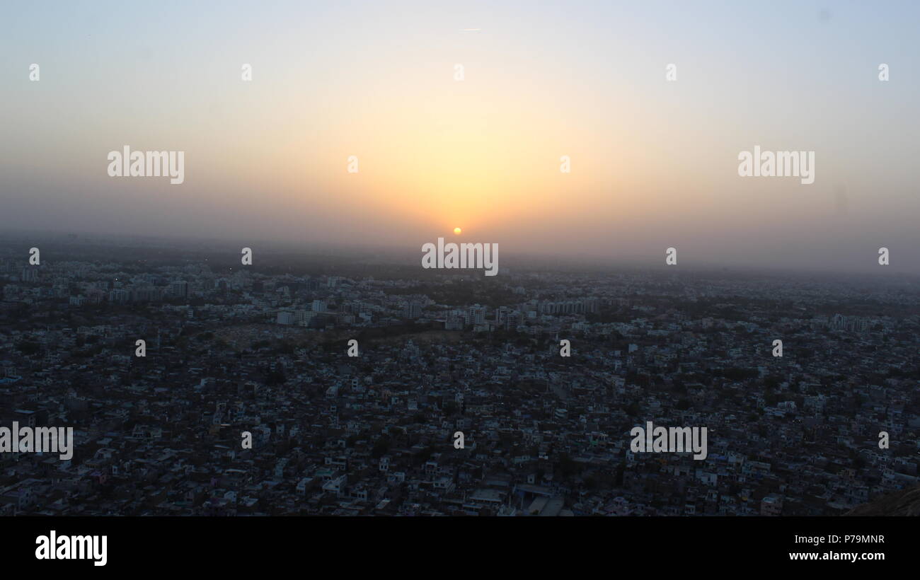 Nahargarh Sonnenuntergang ist einer der besten Ort, ein Sonnenuntergang in Jaipur zu bezeugen. Stockfoto