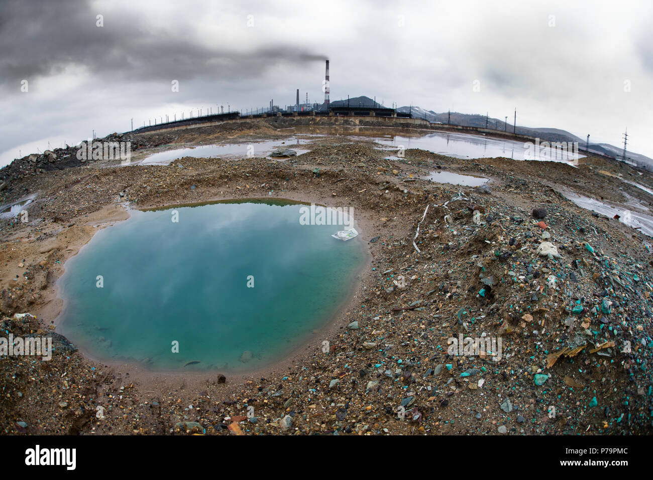 Landschaft-Verschmutzung der Umwelt Emissionen von Industrieanlagen, Karabash Stadt;  Russland Stockfoto