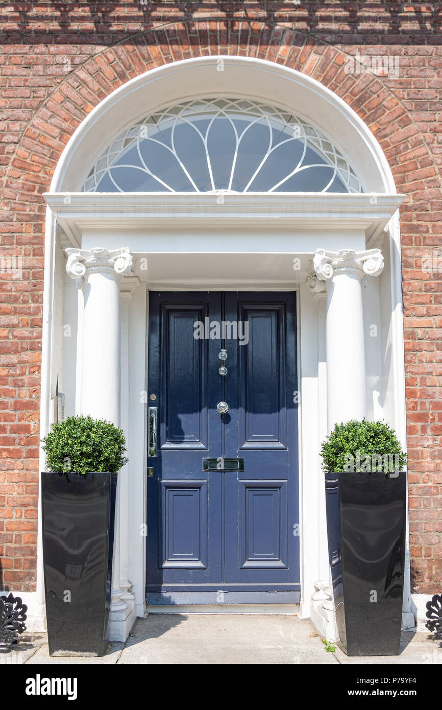 Bunte georgischen Tür Merrion Square, Dublin, Provinz Leinster, Republik von Irland Stockfoto
