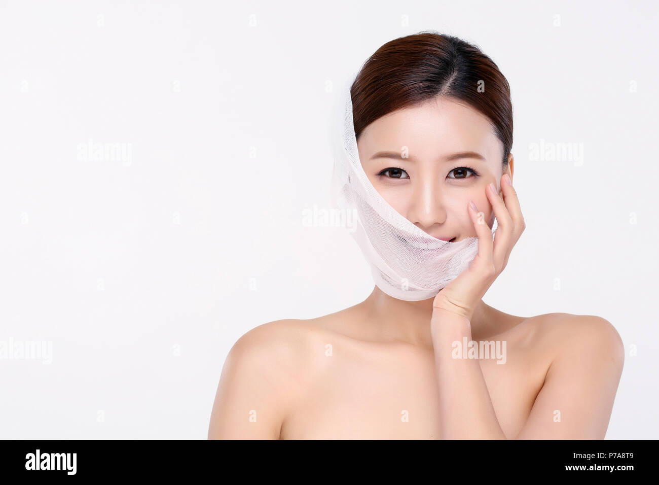 RF-Fotos - beauty portrait einer jungen Frau auf weißem Hintergrund, Konzept für Gesundheit und Pflege der Haut. 147 Stockfoto