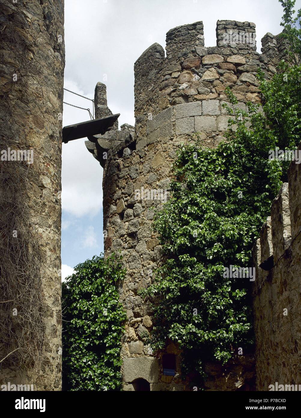 Spanien. San Martin de Valdeiglesias. Schloss von La Coracera. Im 15. Jahrhundert erbaut und zwischen 20. und 21. Jahrhundert restauriert. Autonome Gemeinschaft Madrid. Stockfoto