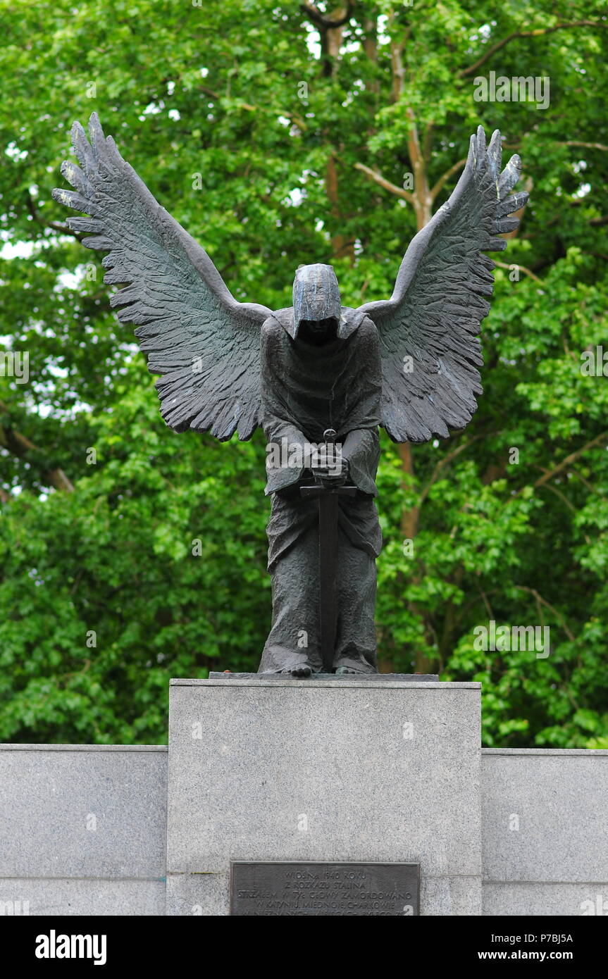 Denkmal für die Opfer von Katyn (Pomnik Ofiar Zbrodni Katyńskiej) Wroclaw, Polen, Juni 2018 Stockfoto