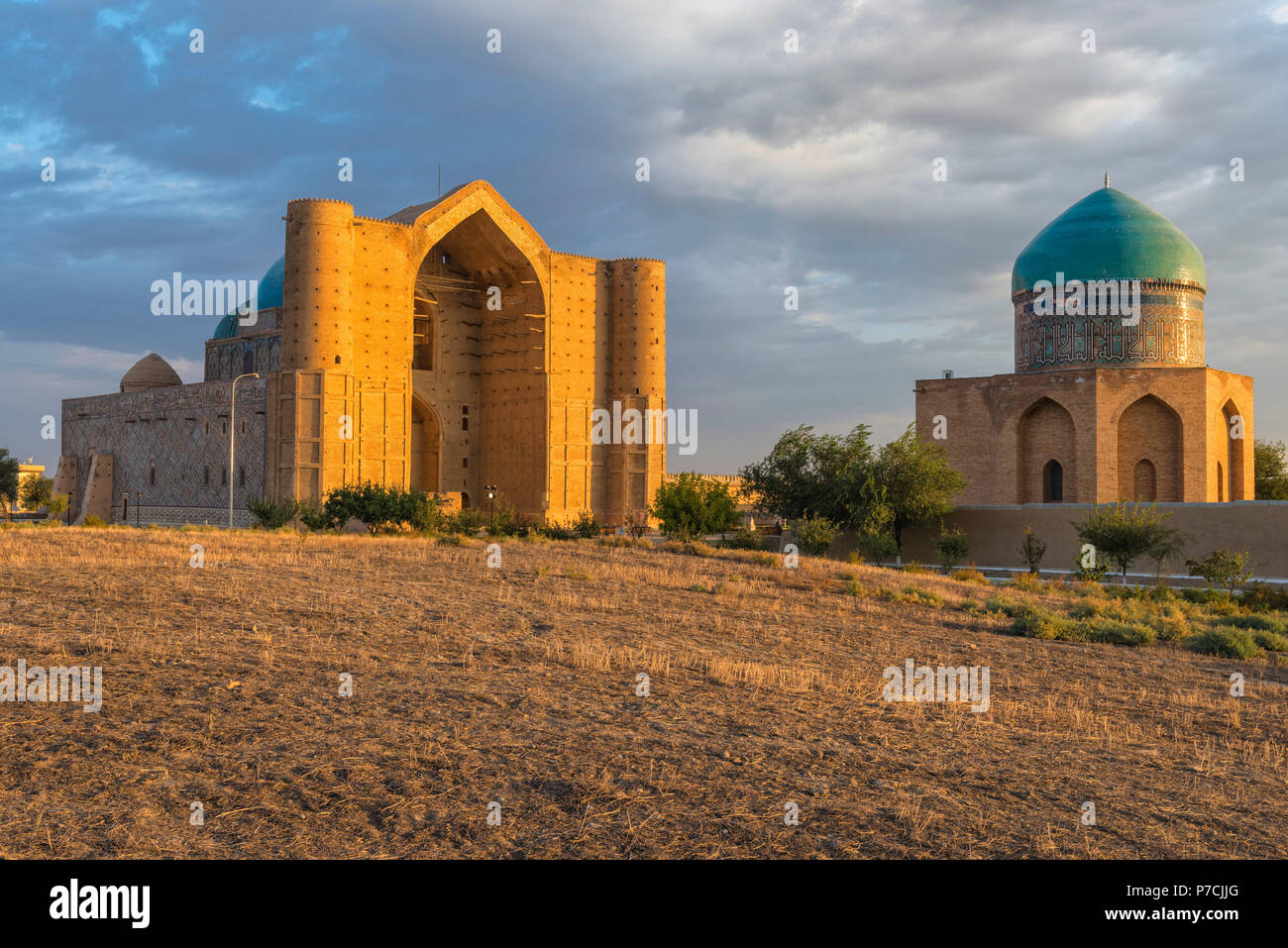 Glaubensgemeinschaft Ahmet Yasawi Mausoleum, UNESCO-Weltkulturerbe, Turkestan, Region Süd, Kasachstan Stockfoto