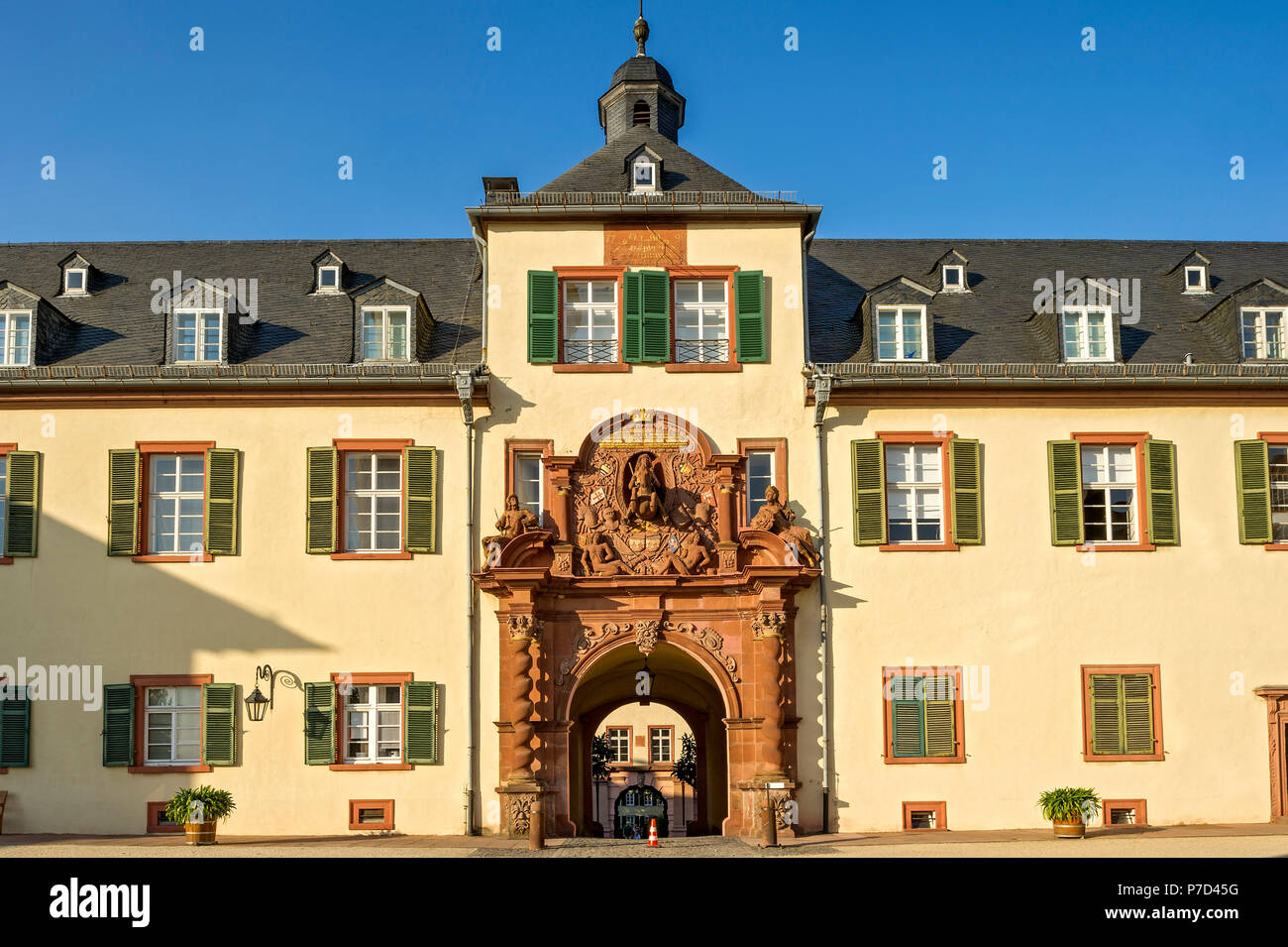 Landgraf's Castle und barocken oberen Tor, Bad Nauheim, Hessen, Deutschland Stockfoto