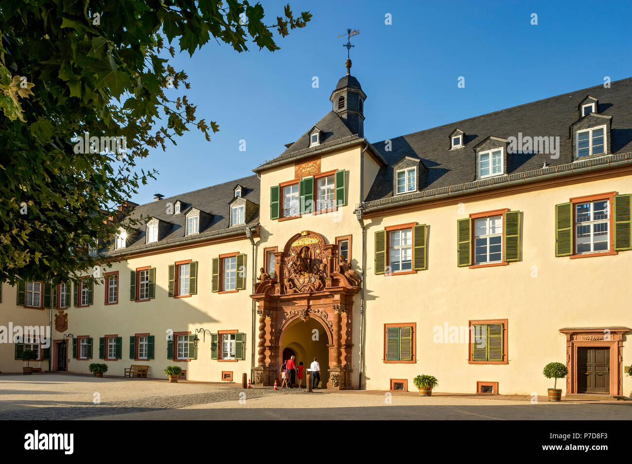 Landgraf's Castle und barocken oberen Tor, Bad Nauheim, Hessen, Deutschland Stockfoto