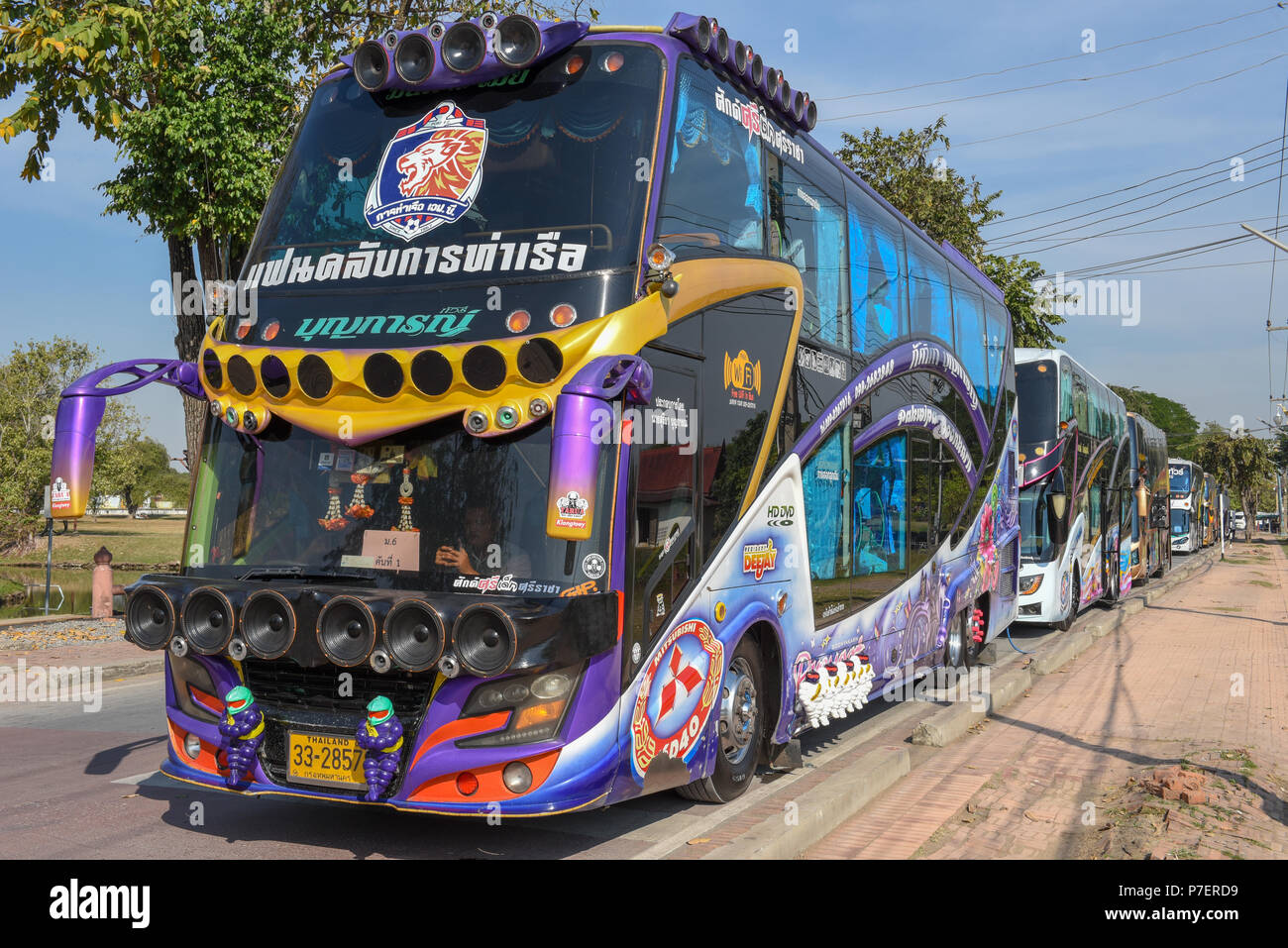 Thailand bus -Fotos und -Bildmaterial in hoher Auflösung – Alamy