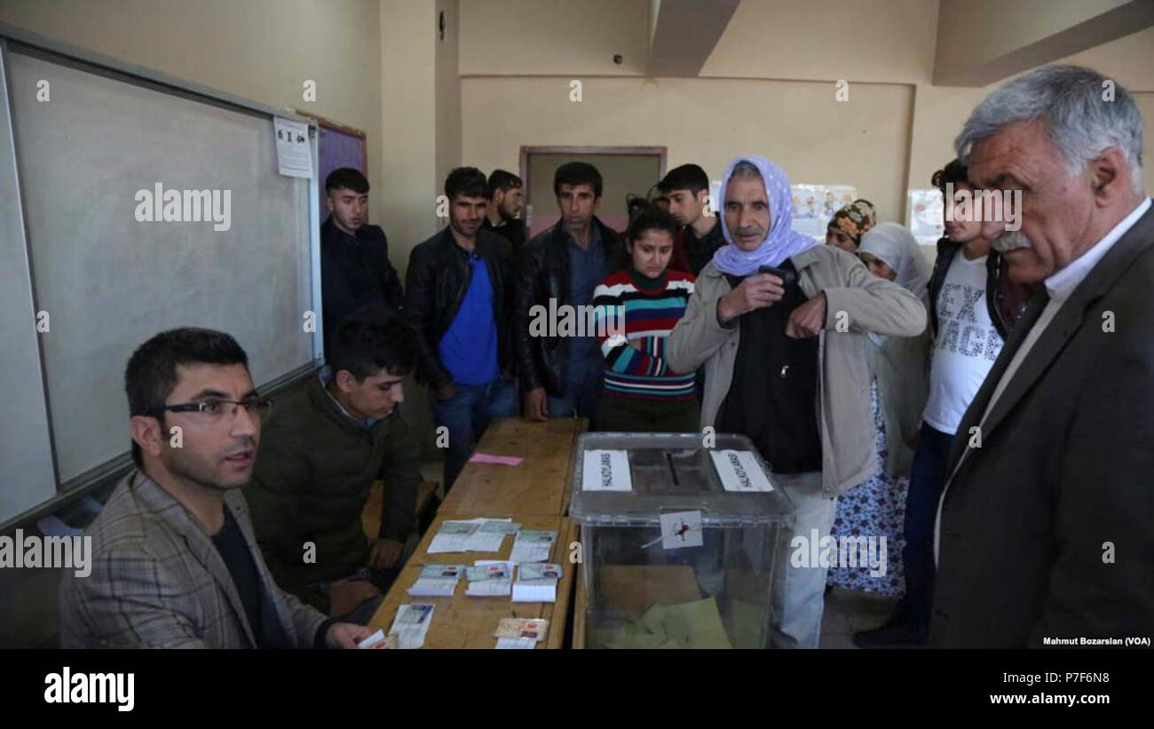 2017 Türkische referendum Abstimmungen in Diyarbakir 2. Stockfoto