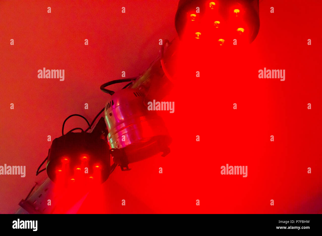Bunte Beleuchtung Bühne Strahler Stockfoto