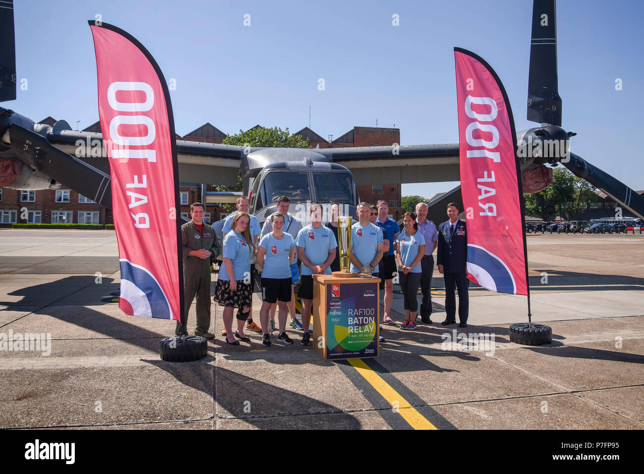 Die Royal Air Force baton Relais Team aus der 54 Signale Einheit, RAF