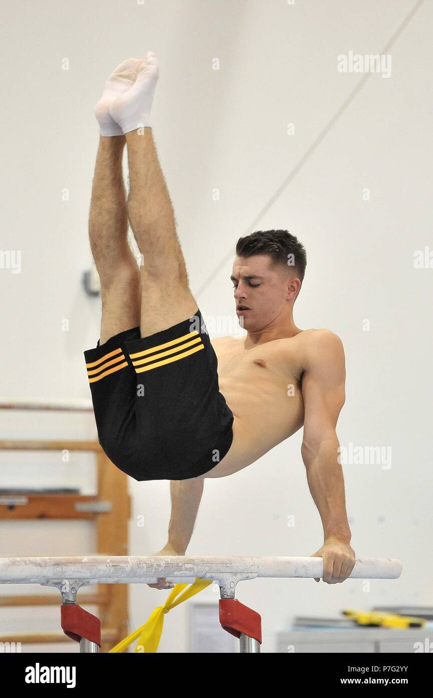 Basildon, Großbritannien. 6. Juli 2018. Max Whitlock. Glasgow 2018 Gymnastik Botschafter. South Essex Turnverein. Basildon. Essex. UK. 06.07.2018. Credit: Sport in Bildern/Alamy leben Nachrichten Stockfoto