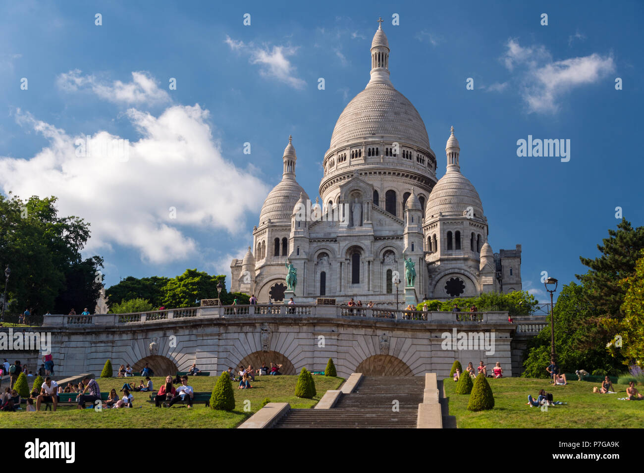 Paris, Frankreich, 25. Juni 2018: die Basilika Sacré-Coeur in Montmartre Stockfoto
