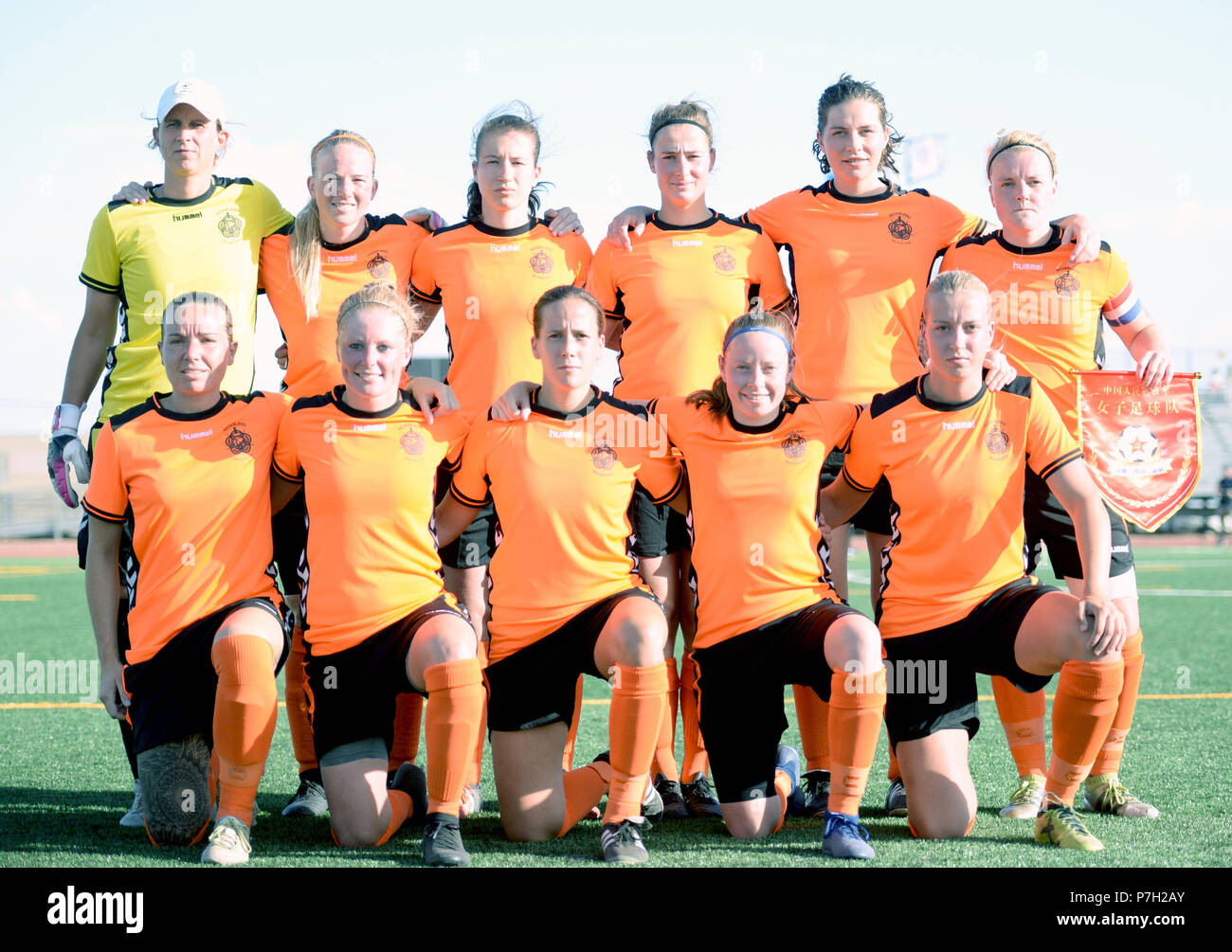 Die Niederlande Frauen Fußball-Team hier vor dem Spiel gegen China als Elite militärischen Fussball Spieler aus der ganzen Welt um die Vorherrschaft in Fort Bliss' Stout Feld 22. Juni - 3. Juli 2018 Wettbewerb um die Besten der Besten im Conseil International du Sport Militaire (CISM) Weltweit militärische Frauen Fußball-Europameisterschaft 2018 zu bestimmen. Internationale militärische Teams quadrierten weg die besten Frauen Fußball-Spieler schließlich Krone unter den internationalen Militärs teilnehmen. Us Navy Foto von Massenkommunikation Spezialisten zweiter Klasse Jymyaka Braden (Freigegeben). Stockfoto