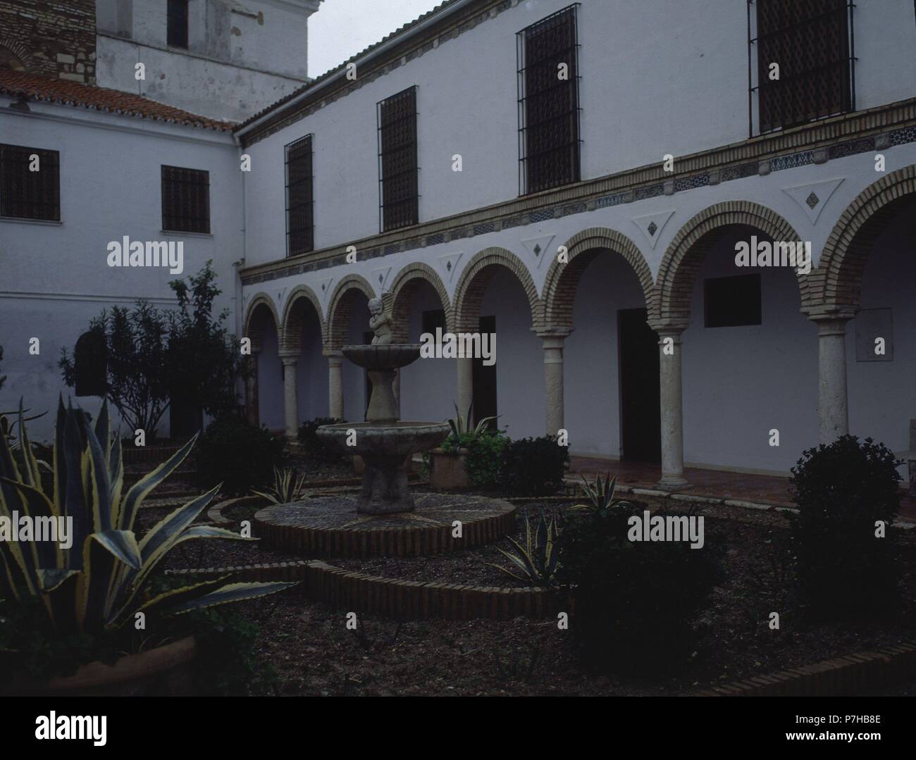 CLAUSTRO. Lage: CONVENTO DE LA MADRE DE DIOS, BAENA, CORDOBA, Spanien. Stockfoto