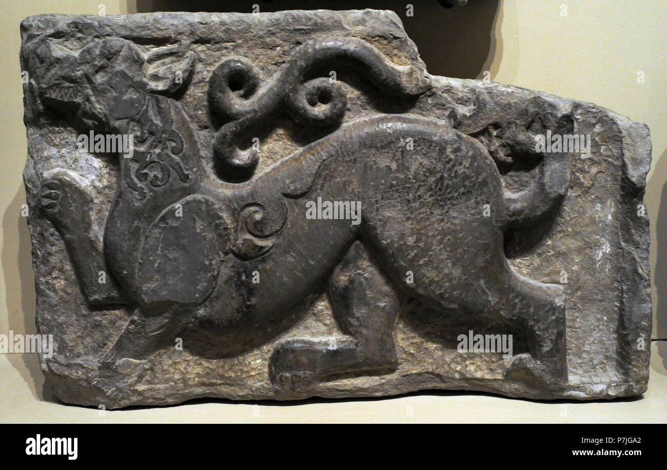 Mittelalterliche Art Daghestan Bereich.  Fragment der architektonischen Dekoration von Gebäuden. Schiefer, schnitzen. Kubachi Village, Dagestan, Russland. 14.-15. Jahrhundert. Die Eremitage. Sankt Petersburg. Russland. Stockfoto