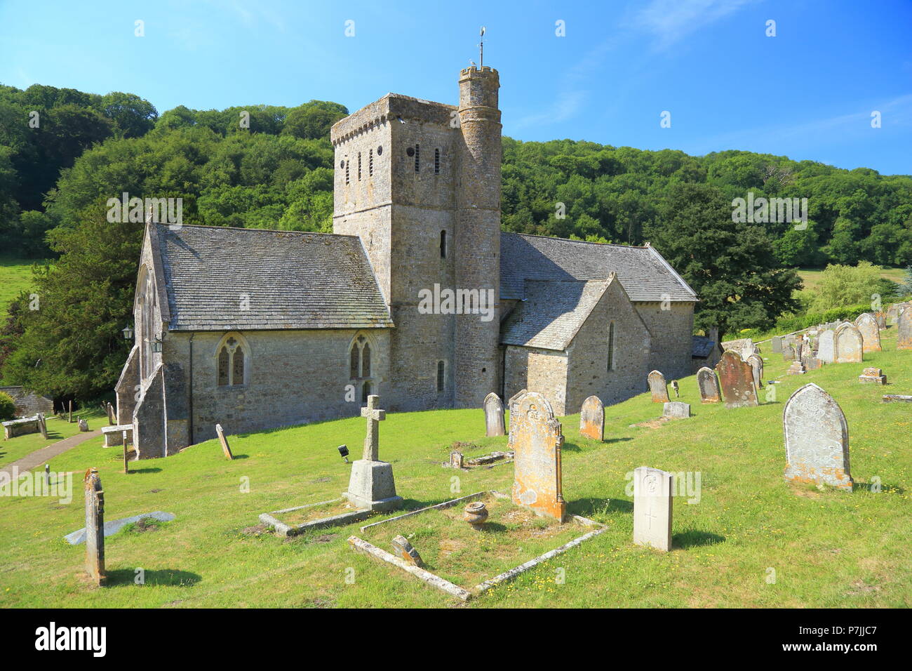Branscombe Kirche St. Winifred, der walisischen Heiligen gewidmet ist eine der ältesten und architektonisch bedeutenden Kirchen von Devon Stockfoto
