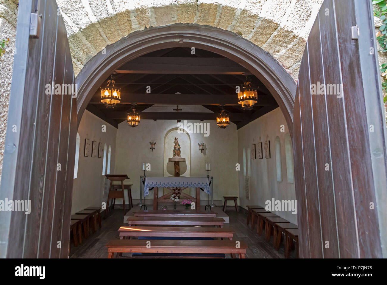 St. Augustine, Florida - Unsere Lade von La Leche Schrein von Nombre de Dios katholische Mission. Der Schrein mit einer Statue der Jungfrau Maria, Pflege der i Stockfoto