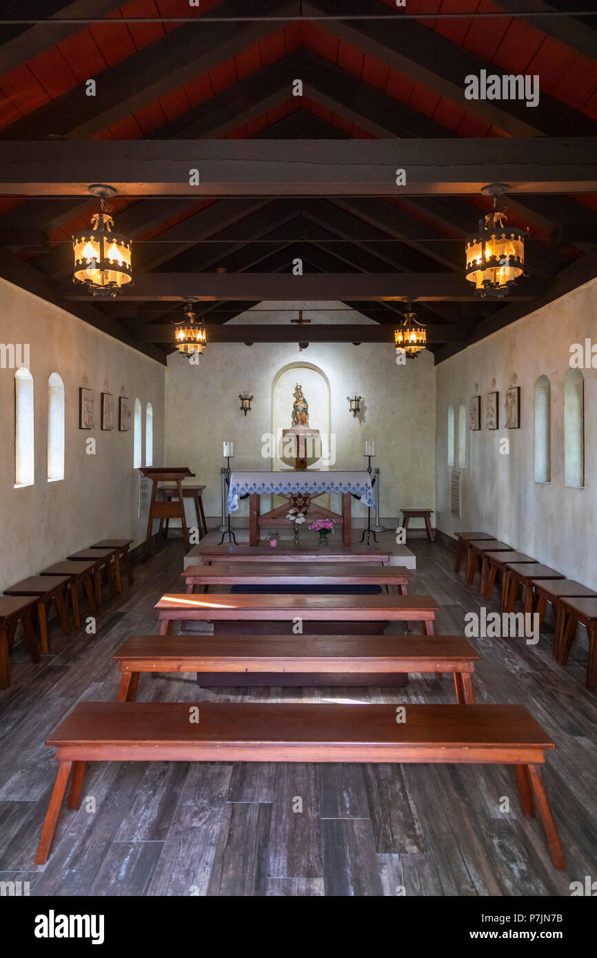 St. Augustine, Florida - Unsere Lade von La Leche Schrein von Nombre de Dios katholische Mission. Der Schrein mit einer Statue der Jungfrau Maria, Pflege der i Stockfoto