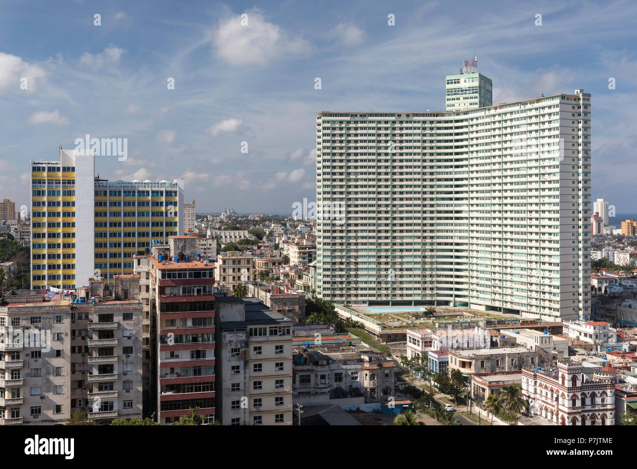 Stadtbild Blick nach Westen der Stadt von Vedado, vom Dach des Hotel Nacional, Kuba genommen. Stockfoto