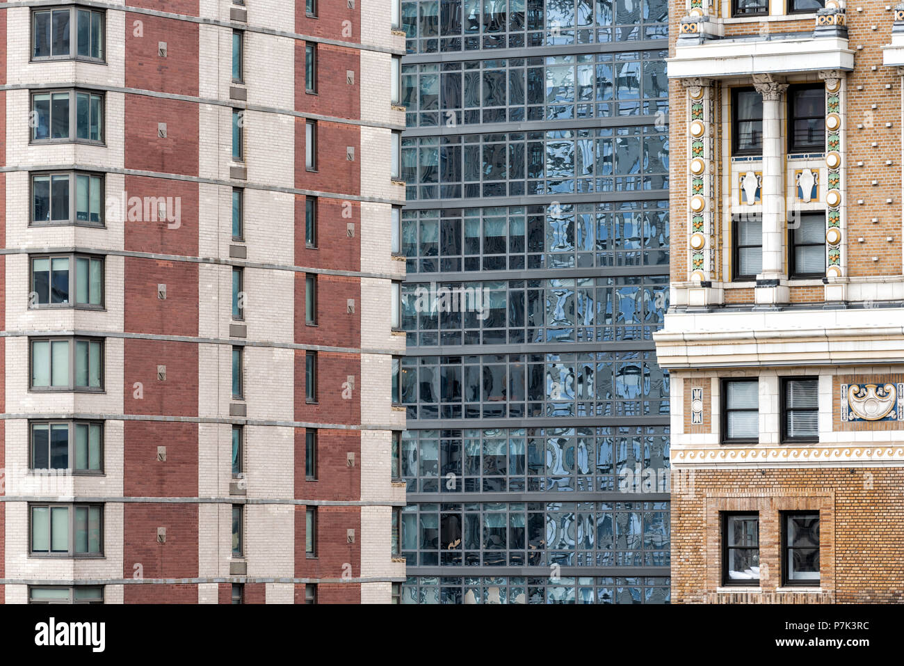 Nahaufnahme Muster der moderne Wolkenkratzer Gebäude Architektur in New York City NEW YORK CITY Luftbild durch Fenster, vertikale Linien, Windows Stockfoto