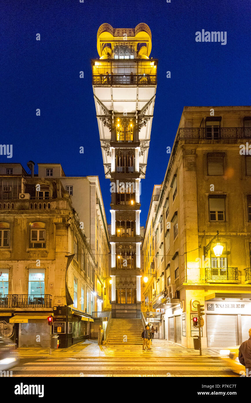 Die beliebtesten Aufzug in Portugal, Santa Justa Aufzug, Lissabon, Lissabon, Portugal, Europa Stockfoto