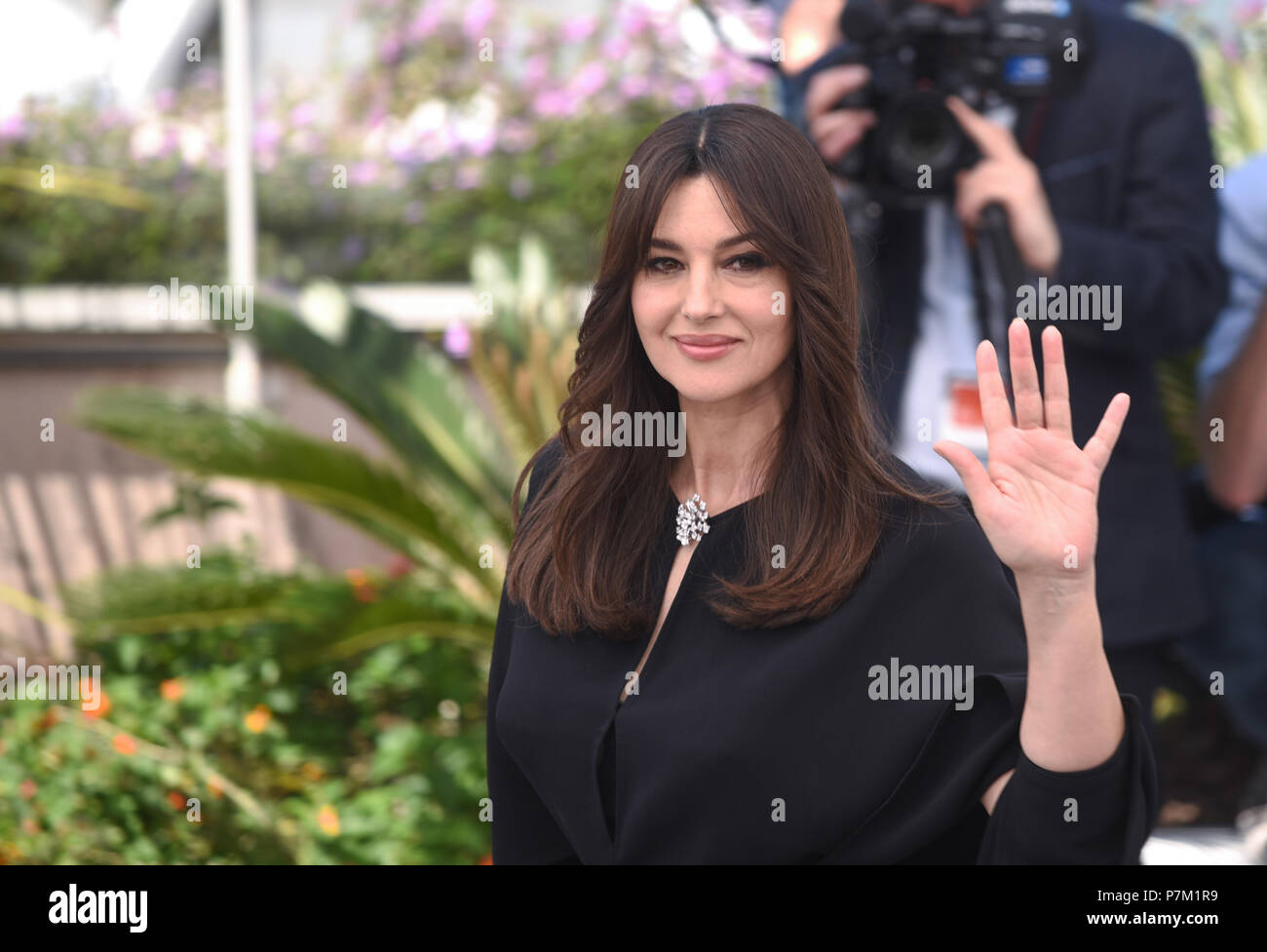 Mai 17, 2017 - Paris, Frankreich: Monica Bellucci besucht einen Fotoauftrag während des 70. Filmfestival in Cannes. Monica Bellucci lors du 70eme Festival de Cannes. *** Frankreich/KEINE VERKÄUFE IN DEN FRANZÖSISCHEN MEDIEN *** Stockfoto