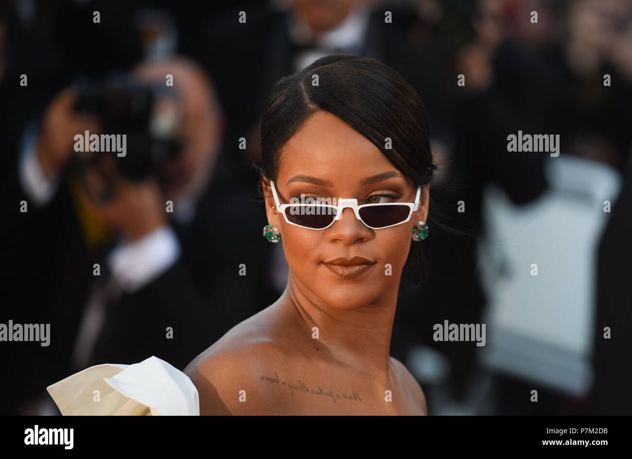 Mai 19, 2017 - Cannes, Frankreich: Rihanna besucht die 'Okja" Premiere während des 70. Filmfestival in Cannes. Rihanna lors du 70eme Festival de Cannes. *** Frankreich/KEINE VERKÄUFE IN DEN FRANZÖSISCHEN MEDIEN *** Stockfoto