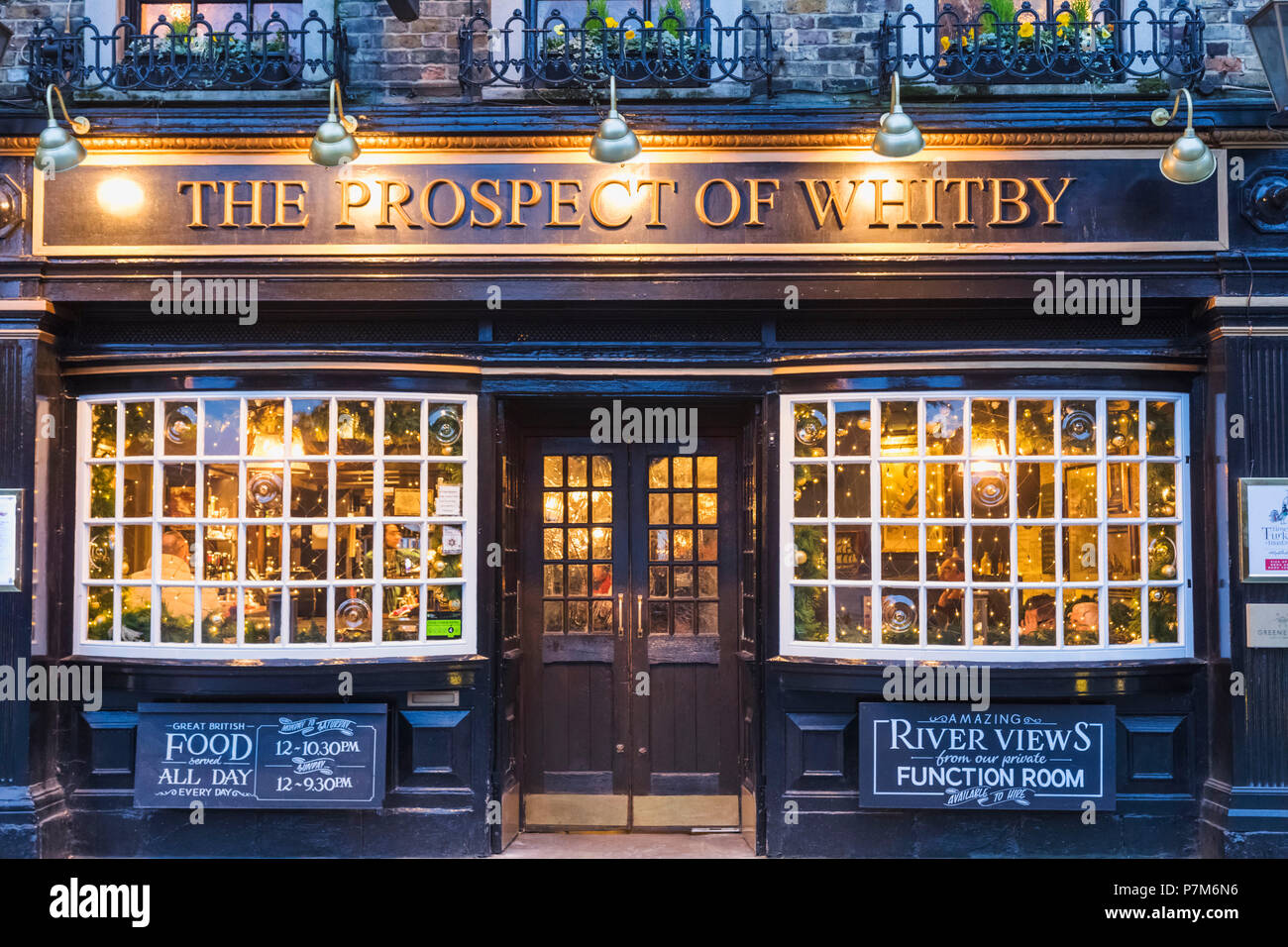 England, London, Wapping, die Aussicht von Whitby Pub Stockfoto