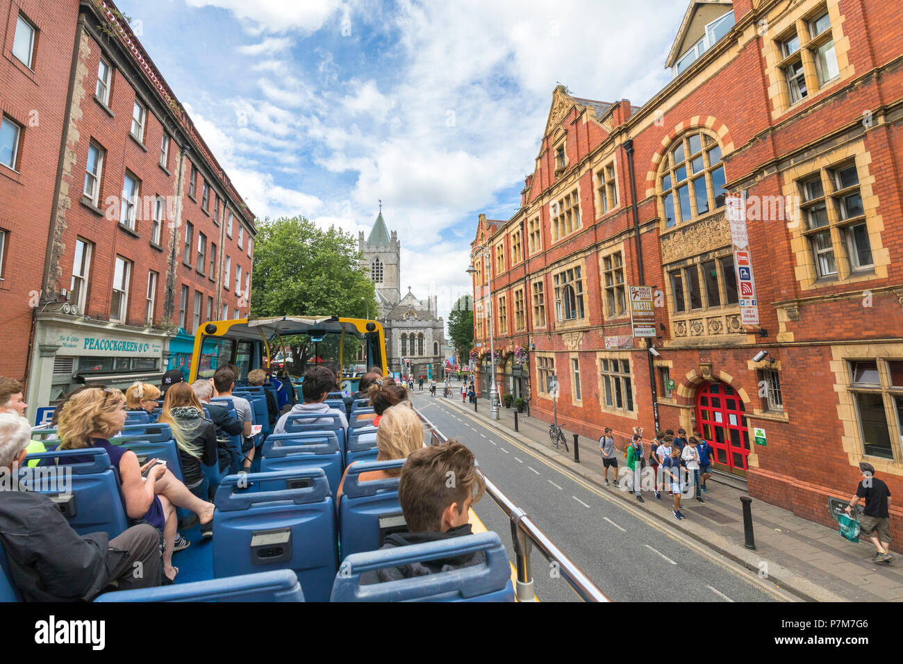 Stadtrundfahrt im Bus für Touristen, Dublin, Irland Stockfoto