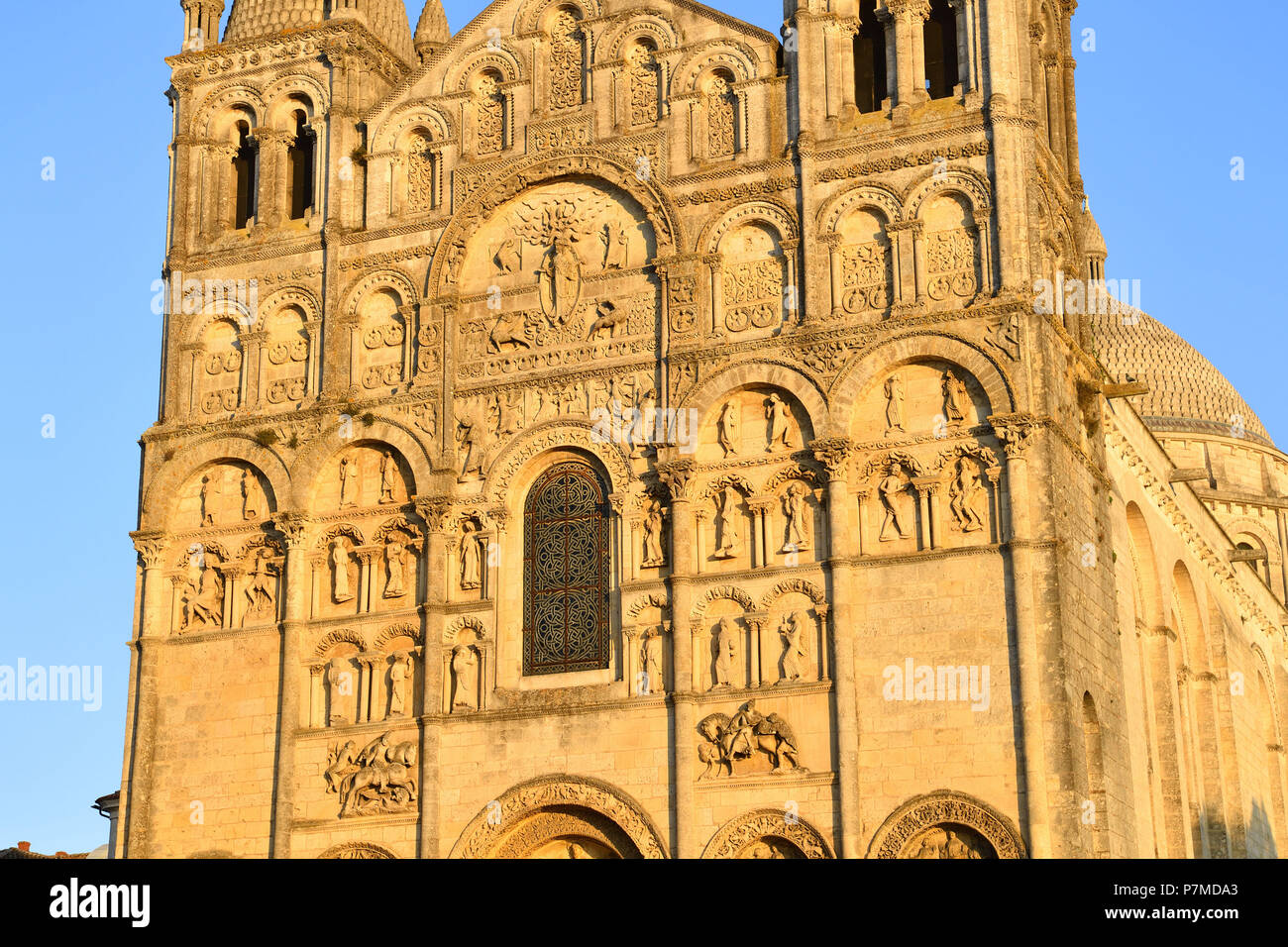 Frankreich, Charente, Angouleme, Kathedrale St-Pierre Stockfoto