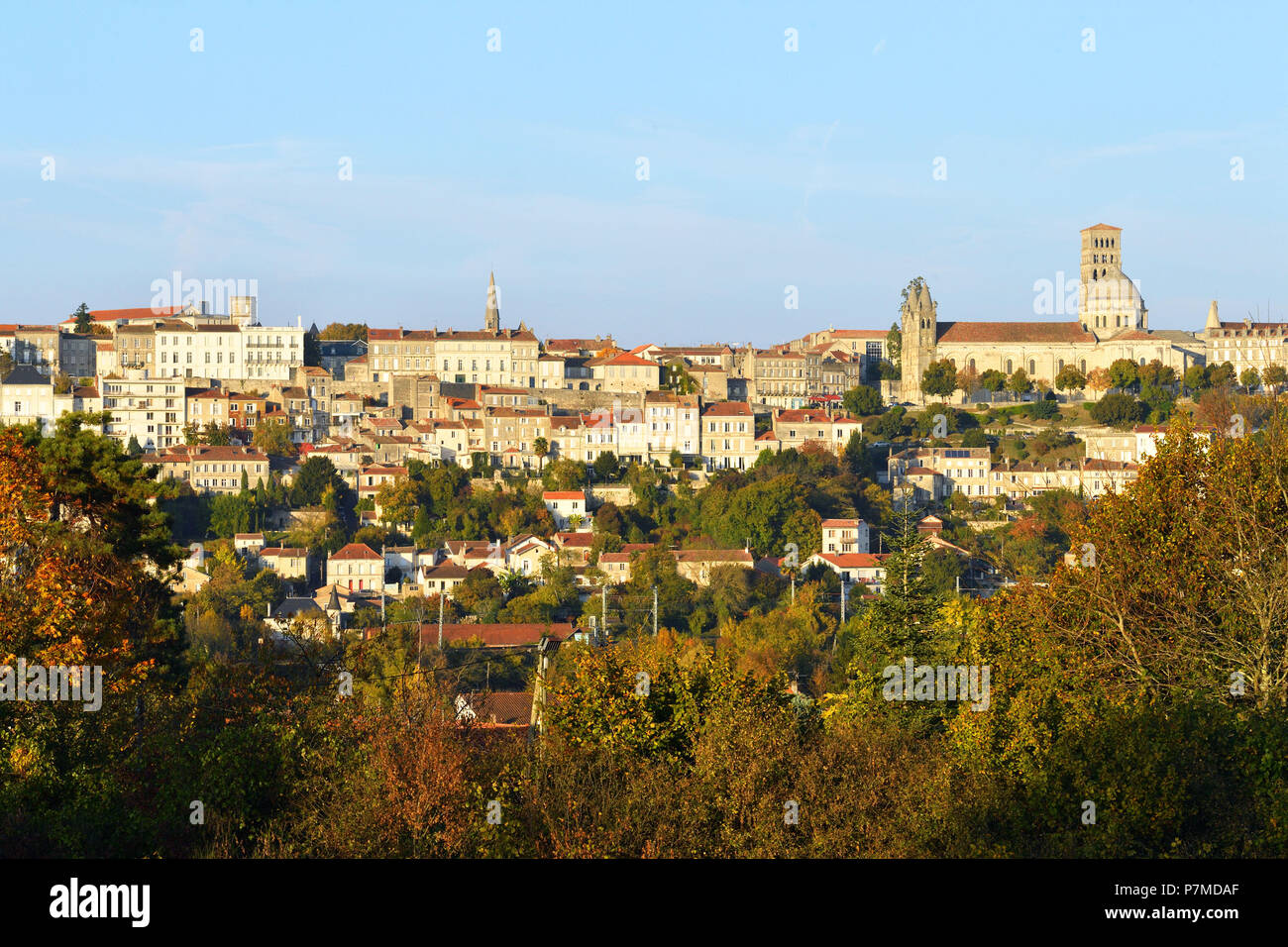 Frankreich, Charente, Angouleme, Kathedrale St-Pierre Stockfoto