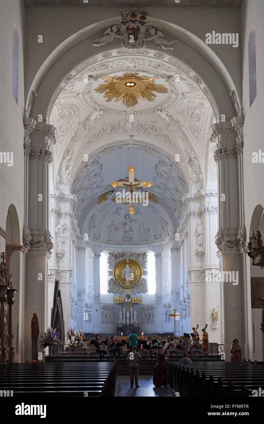 Deutschland, Bayern, Oberfranken Region, Würzburg, romanische St. Kilian Stockfoto