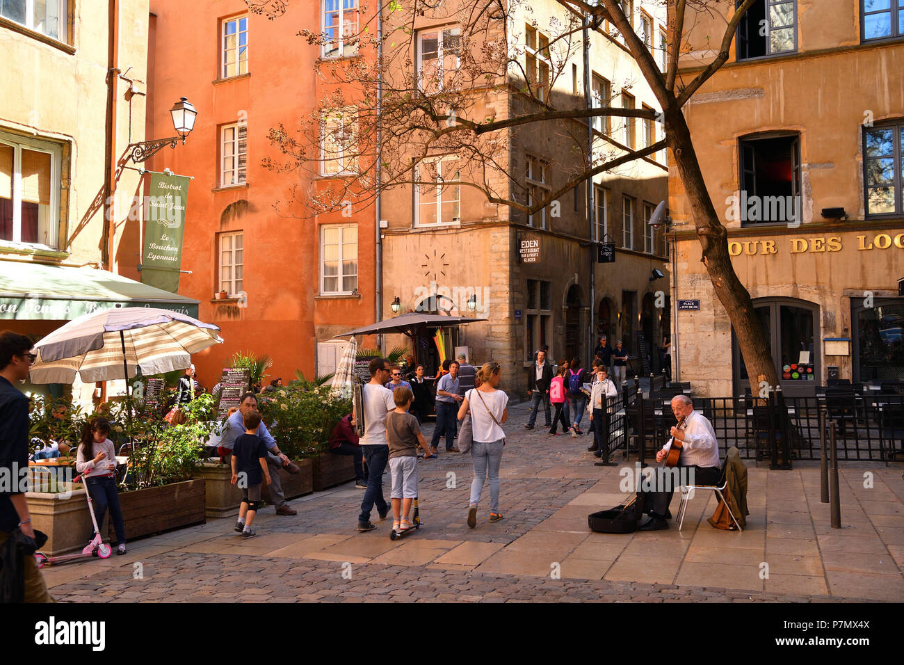 Frankreich, Rhone, Lyon, historische Stätte als Weltkulturerbe von der UNESCO, Vieux Lyon (Altstadt), St Paul district, Place du Petit College Stockfoto