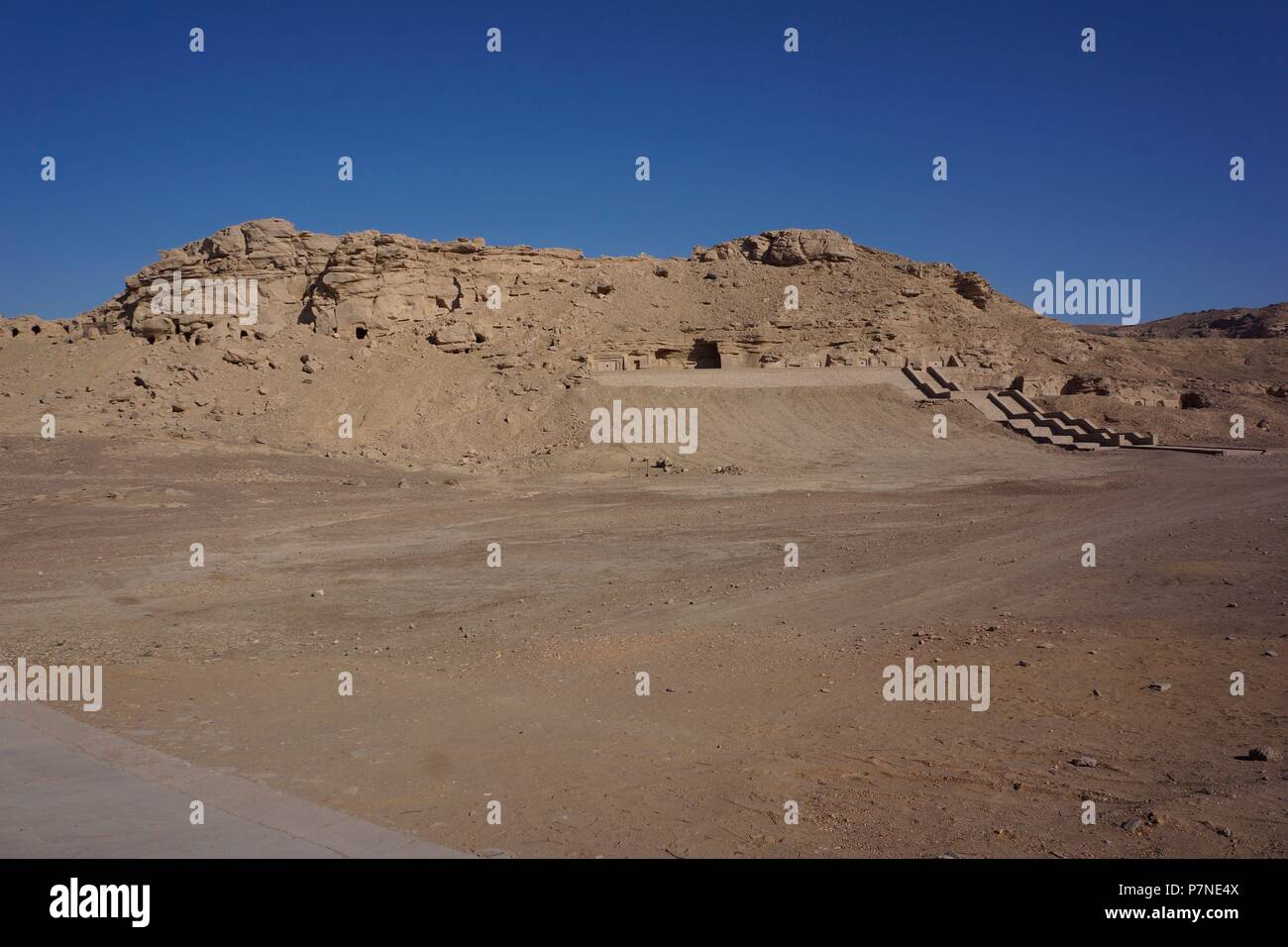 El Kab (Nejab en egipcio), es una localidad que fue La Capital del III nomo del Alto Egipto a partir de la dinastía XVIII, durante el Imperio Nuevo. Stockfoto