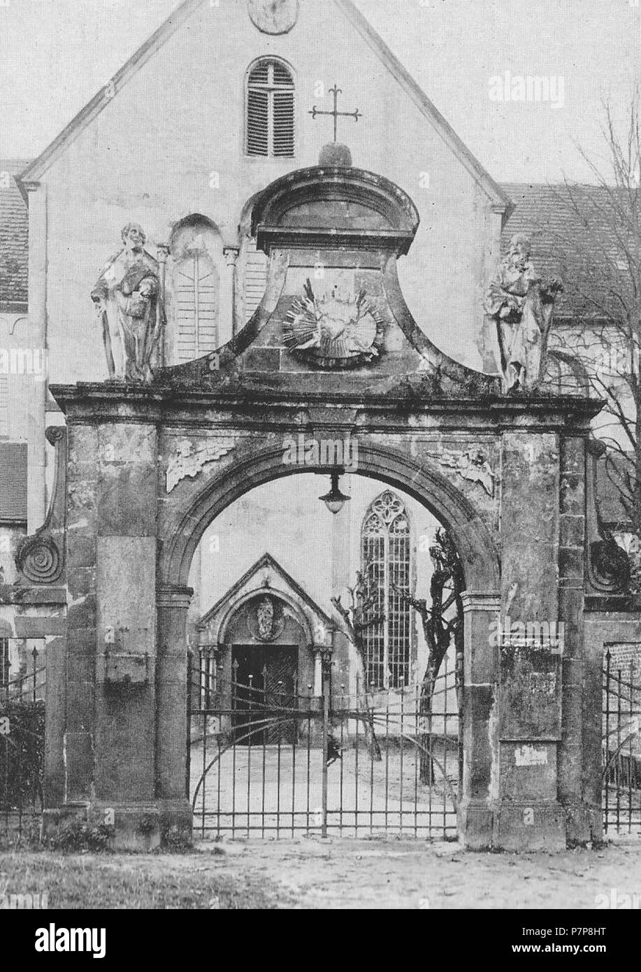 Nördliche Querschifffront mit Torbogen. 1927 231 Kloster Marienfeld (18) Stockfoto